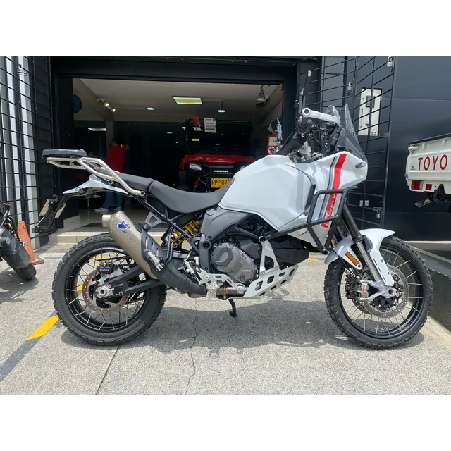 Ducati Desert X 2024