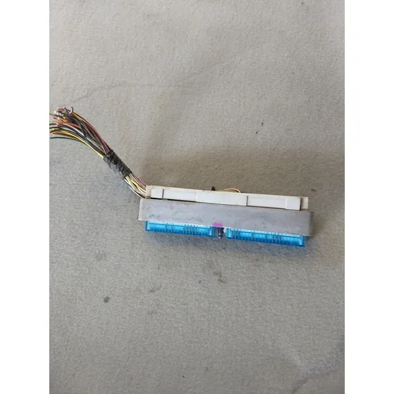 Conector De Computadora Azul Sunfire/cavalier 95-00 