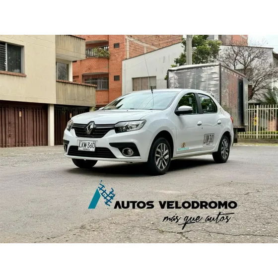 Renault Logan 1.6 Intens