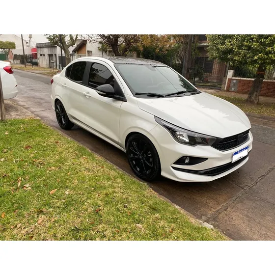 Fiat Cronos 1.8 16v Precision Hgt