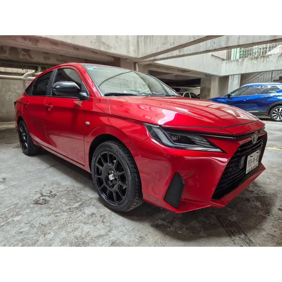 Toyota Yaris 1.5 4p S Mt