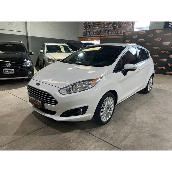 Ford Fiesta Kinetic 1.6 Se Plus Powershift 120cv