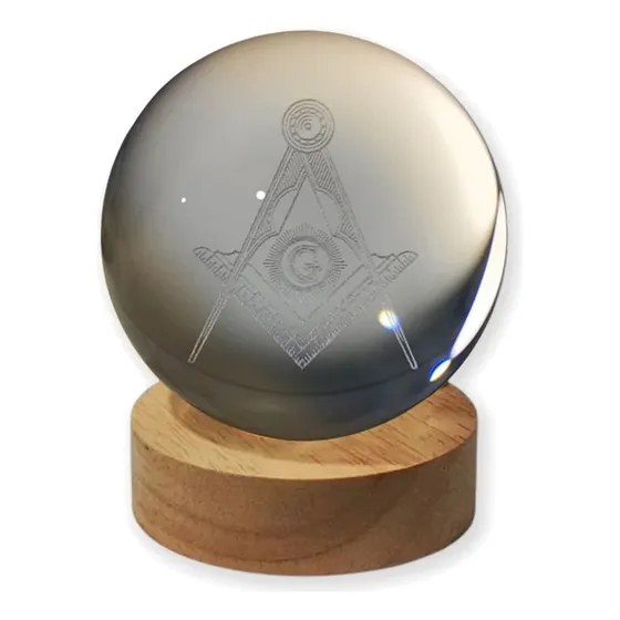 Luminária De Mesa Bola De Cristal 3d Base Madeira Maçonaria