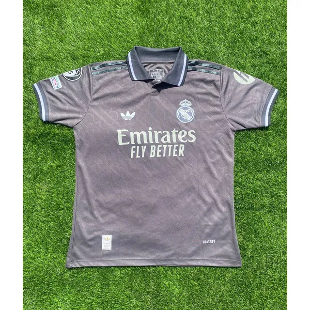 Real Madrid 24/25 Visitante Versión Champions Legue