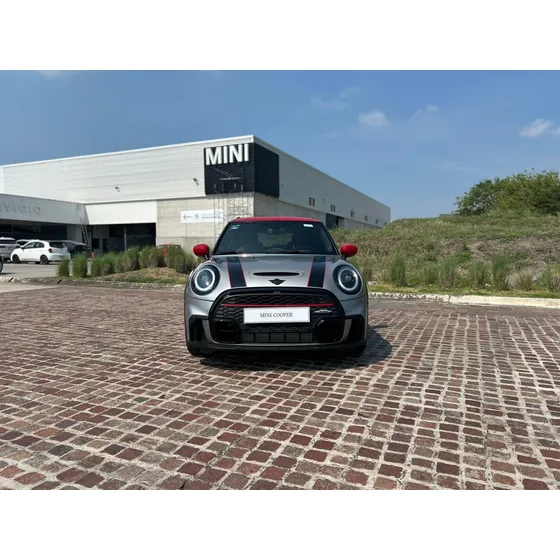 Mini John Cooper Works 2.0 Iconic At 3p