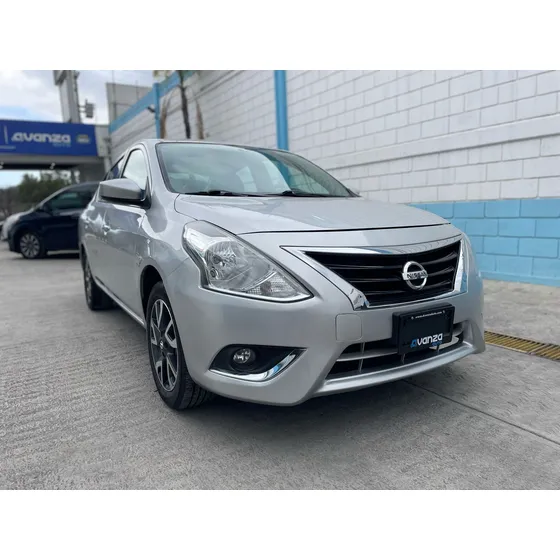 Nissan Versa 1.6 Advance At