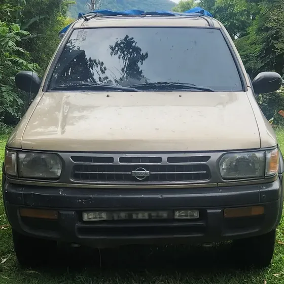 Nissan Pathfinder 1997 Se
