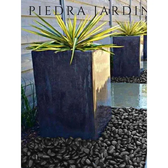 Piedra De Jardinería Negra Carbón