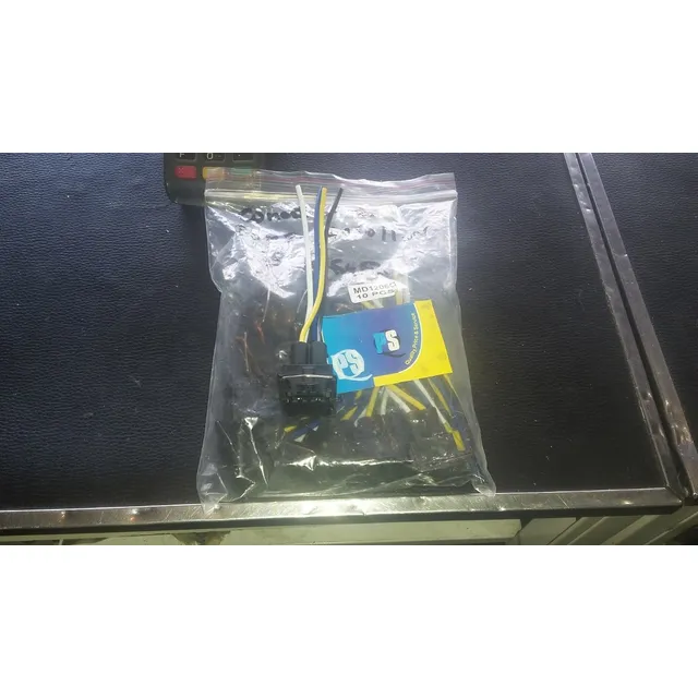Conector Bomba Gasolina Fiesta