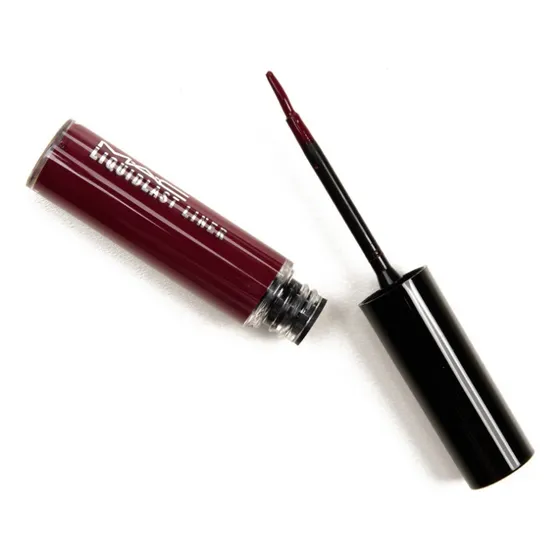 Delineador Para Ojos Mac Water Profoof Tenue 24 H. Currant