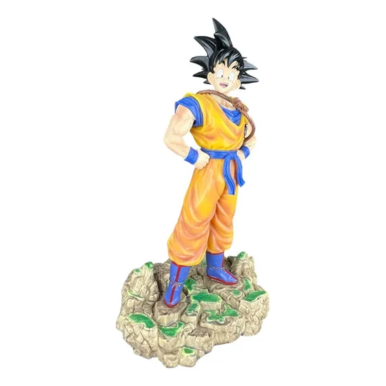 Figura Goku Base Roca 29cm Dragon Ball