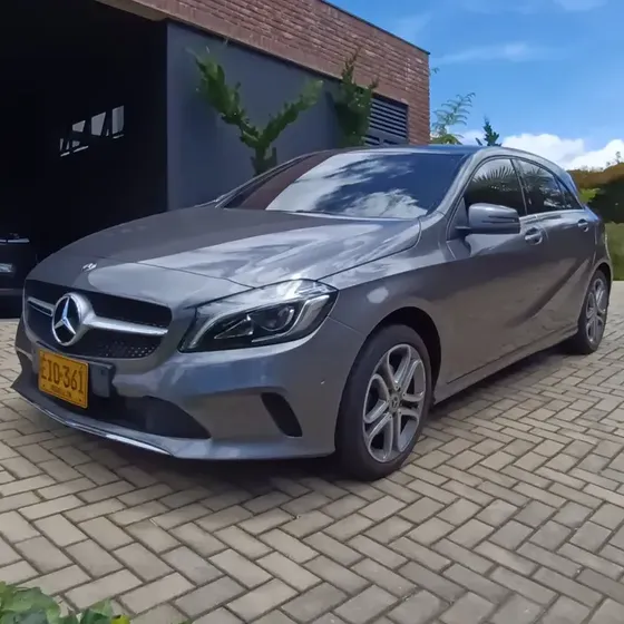 Mercedes-Benz Clase A 2018 1.6 A 200 Essential