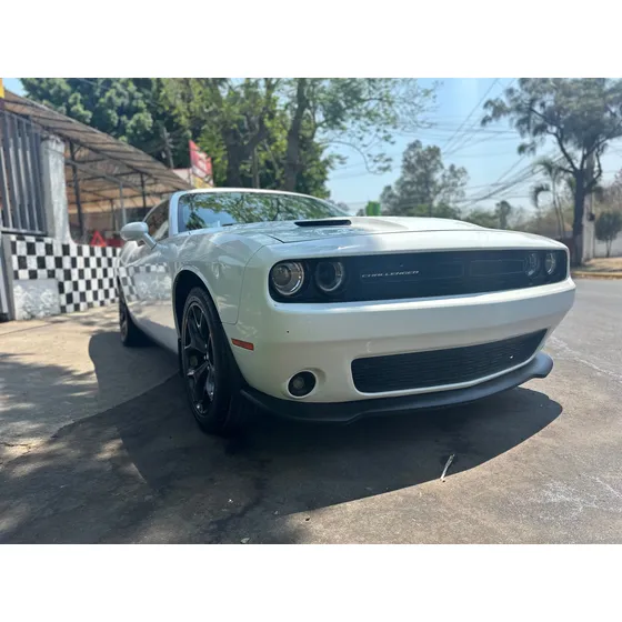 Dodge Challenger 3.6 Black Line V6 At