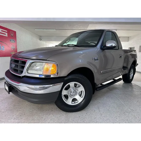 Ford Lobo 4.6 Cabina Regular At