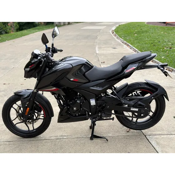 Hermosa Pulsar N250 Negra, Como Nueva, Único Dueño.