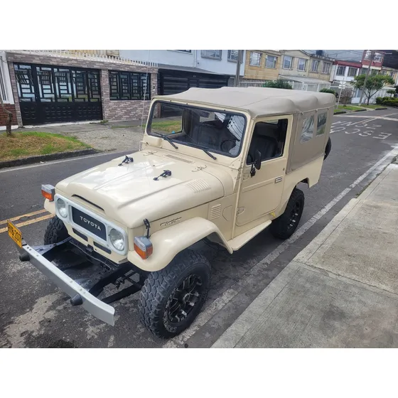 Toyota Fj43 Motor 3.5, 4x4, Restaurado