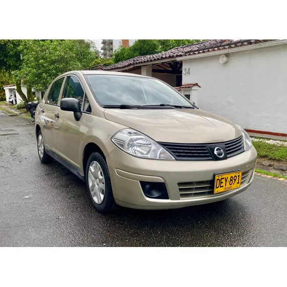 Nissan Tiida Sd 1.8 Miio