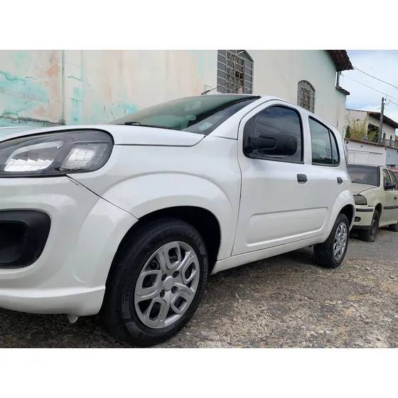 Fiat Uno 1.0 Drive Flex 5p