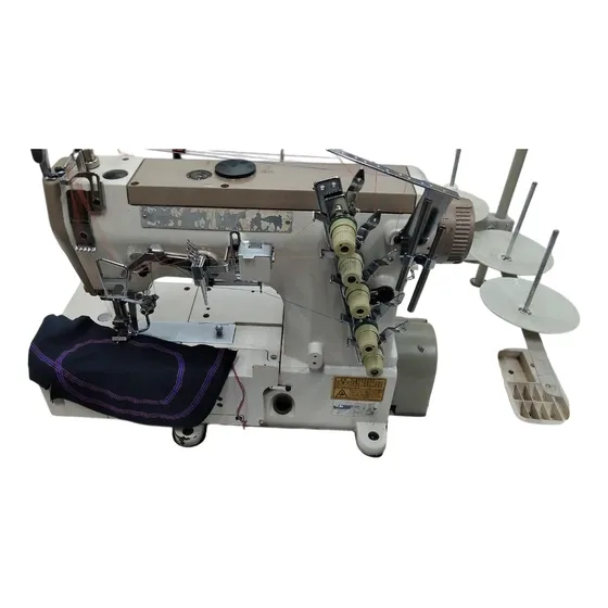 Máquina Galoneira Plana Modelo Pegasus Motor Conv. 110/220v Cinza