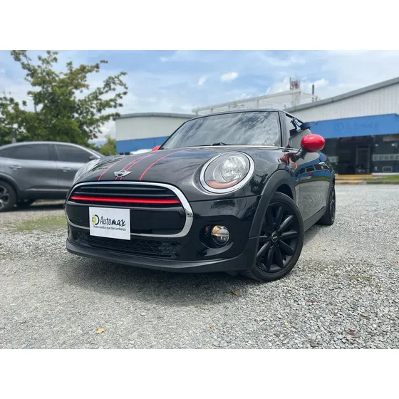 Mini Cooper 2017 1.5 F55 Pepper