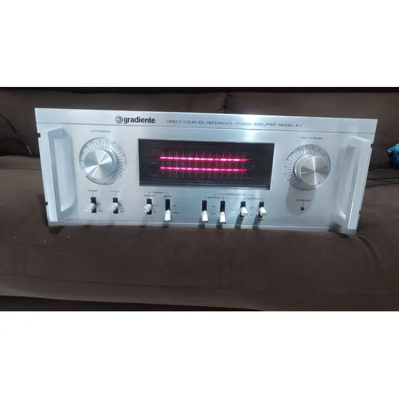 Amplificador Gradiente A1 Top Prateado 800 W