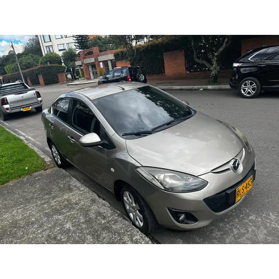 Mazda 2 1.5 15na1 Sedan