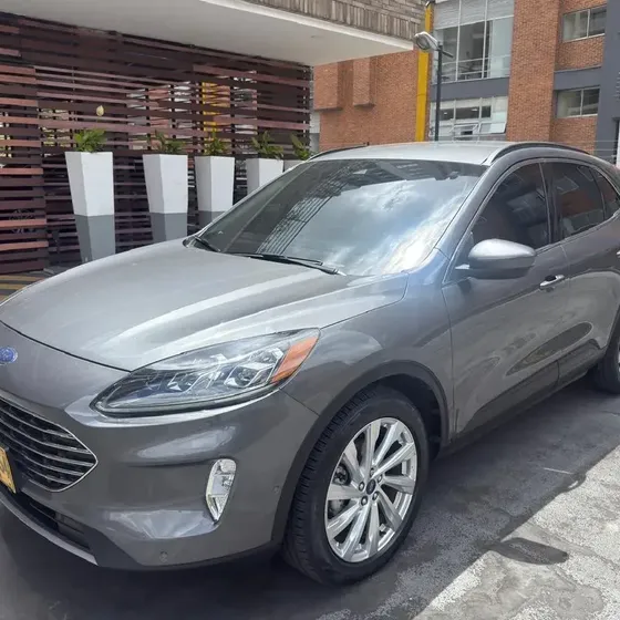 Ford Escape 2022 2.5 Titanium