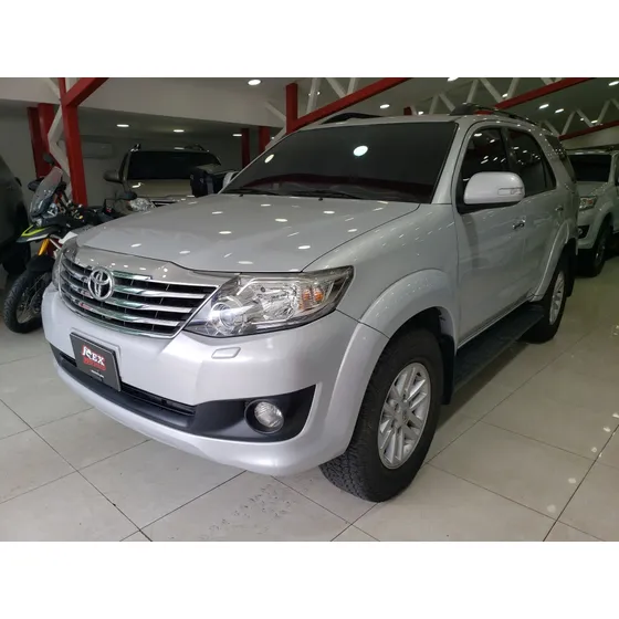 Toyota Fortuner Sr