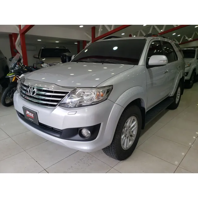 Toyota Fortuner Sr