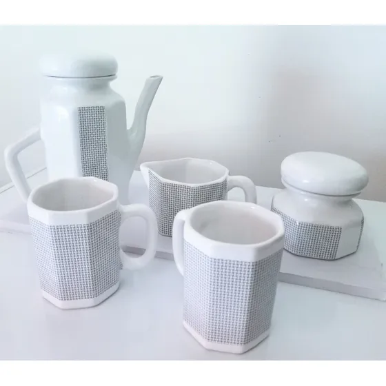 Juego De Tazas Le Creuset Stoneware 2 Puestos