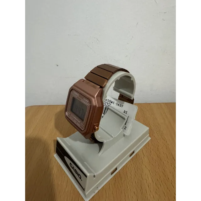 Reloj Casio De Dama Original Con Su Caja. Venta Por No Usar