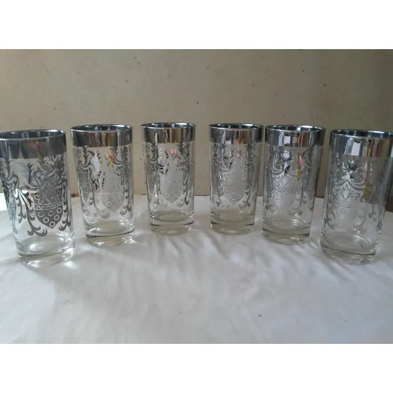 Vasos Largos Decorados En Plateado Dorothy  Thorp