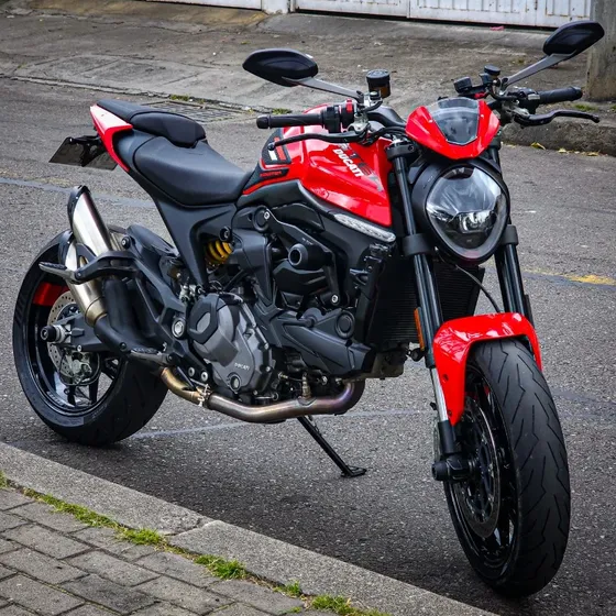 Ducati Monster 937