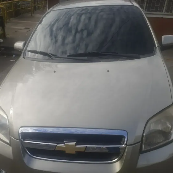 Chevrolet Aveo Emotion 2013 1.6l