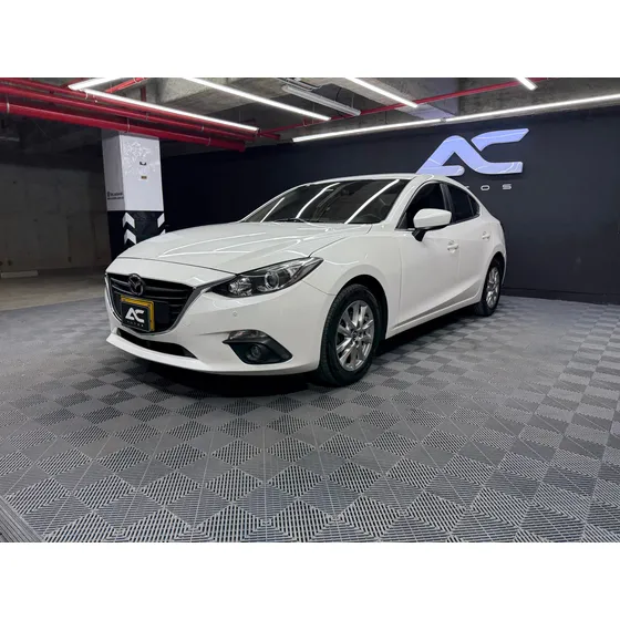 Mazda 3 Touring Automático Cuero 2.0