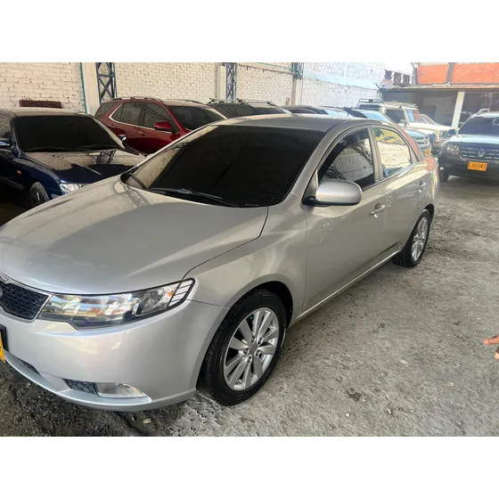Kia Cerato Pro. Mecanico