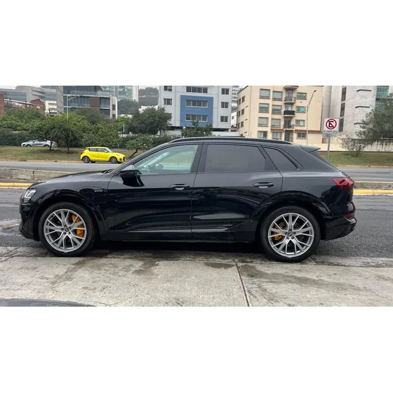Audi E-tron E-tron 55 Advanced Quattro