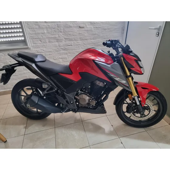 Honda Twister Cb 300