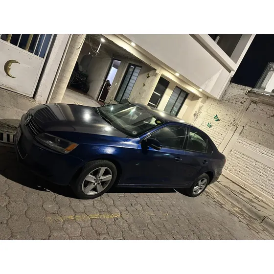 Volkswagen Jetta 2.5 Style Mt
