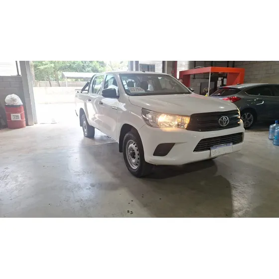 Toyota Hilux Pick-up 2.4 Cd Dx 150cv 4x4