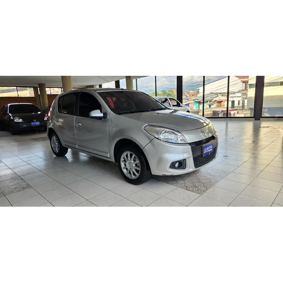 Renault Sandero 1.6 Dynamique 90 Hp