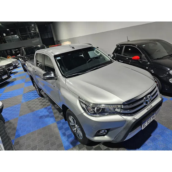 Toyota Hilux Pick-up 2.8 Cd Srx 177cv 4x2 At