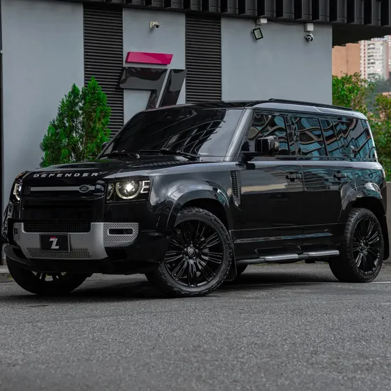 Land Rover Defender 110 2023 Xs P400 3.0 B2+