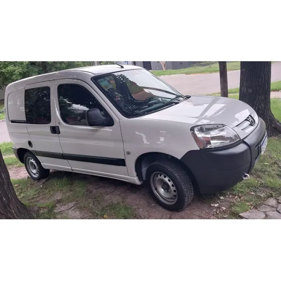 Peugeot Partner 1.4 Furgon Confort 5as