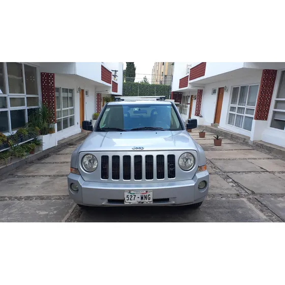Jeep Patriot Sport 4x2 Cvt