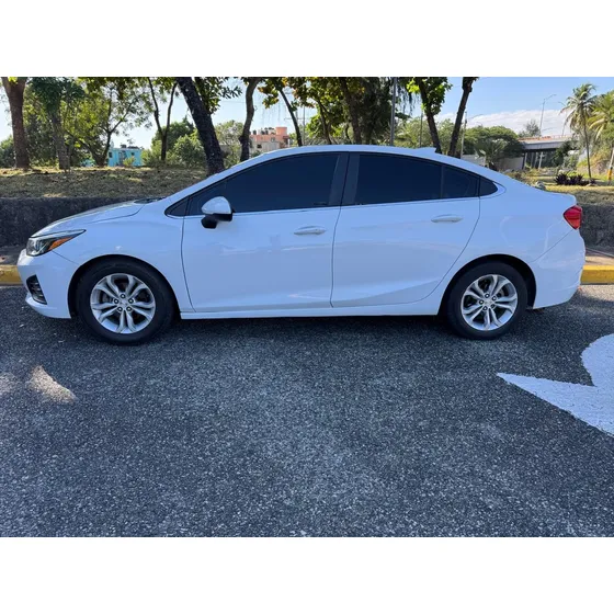 Chevrolet Cruze Lt Americana