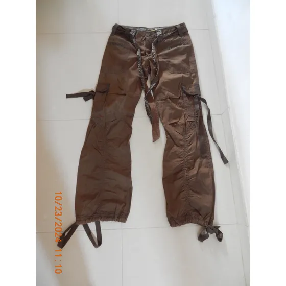 Pantalón  Para Dama  (cargo)  Marrón (l) Usado