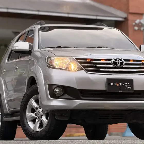 Toyota Fortuner 2014 2.7l 4x2