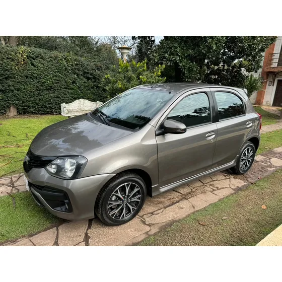 Toyota Etios 1.5 Sedan Xls
