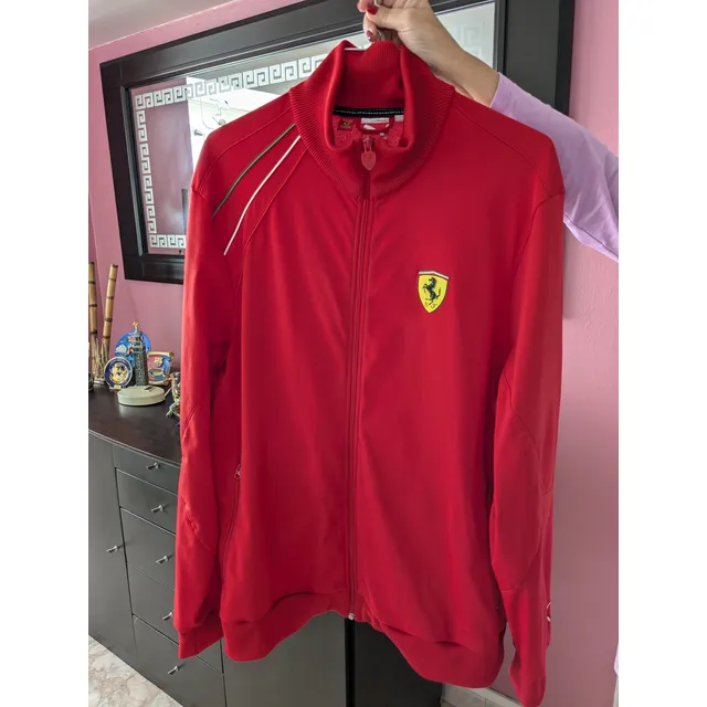 Se Vende Chaqueta Puma De Scuderia Ferrari Talla Xxl